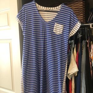 Vineyard Vines T- Shirt Dress